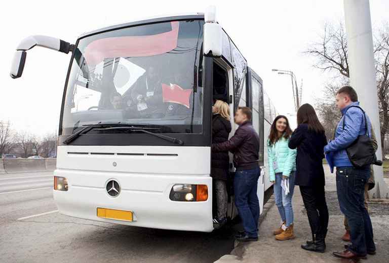 Пассажирские перевозки по межгороду. 14 человек из Каменска-Уральского в Омск